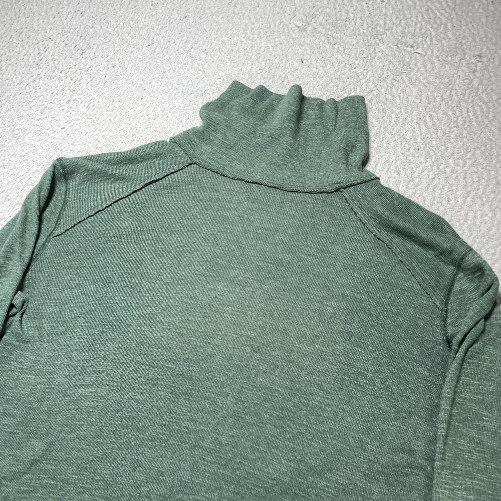 We The Free Shirt Womens XL Green Turtleneck Hi Low Slit Hem Tunic Knit - Picture 2 of 13
